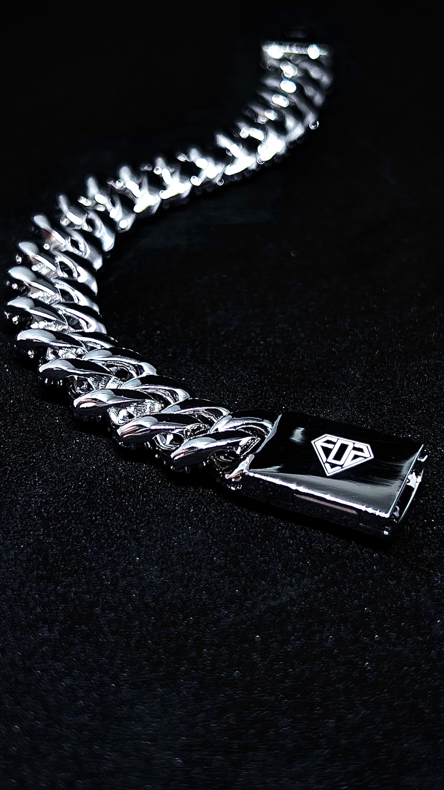 14mm Prong Cuban Bracelet - 18k white gold