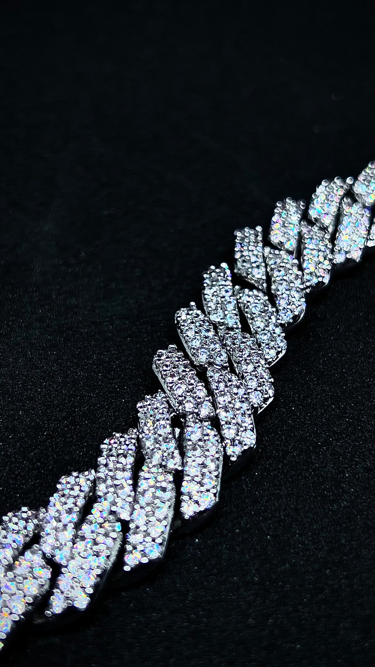 14mm Prong Cuban chain - 18k White Gold