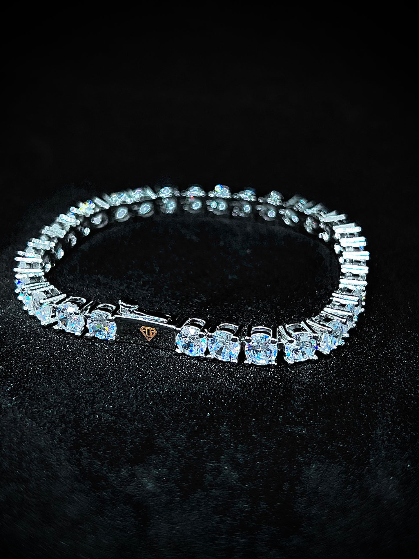 5mm Tennis Bracelet - 18k white gold