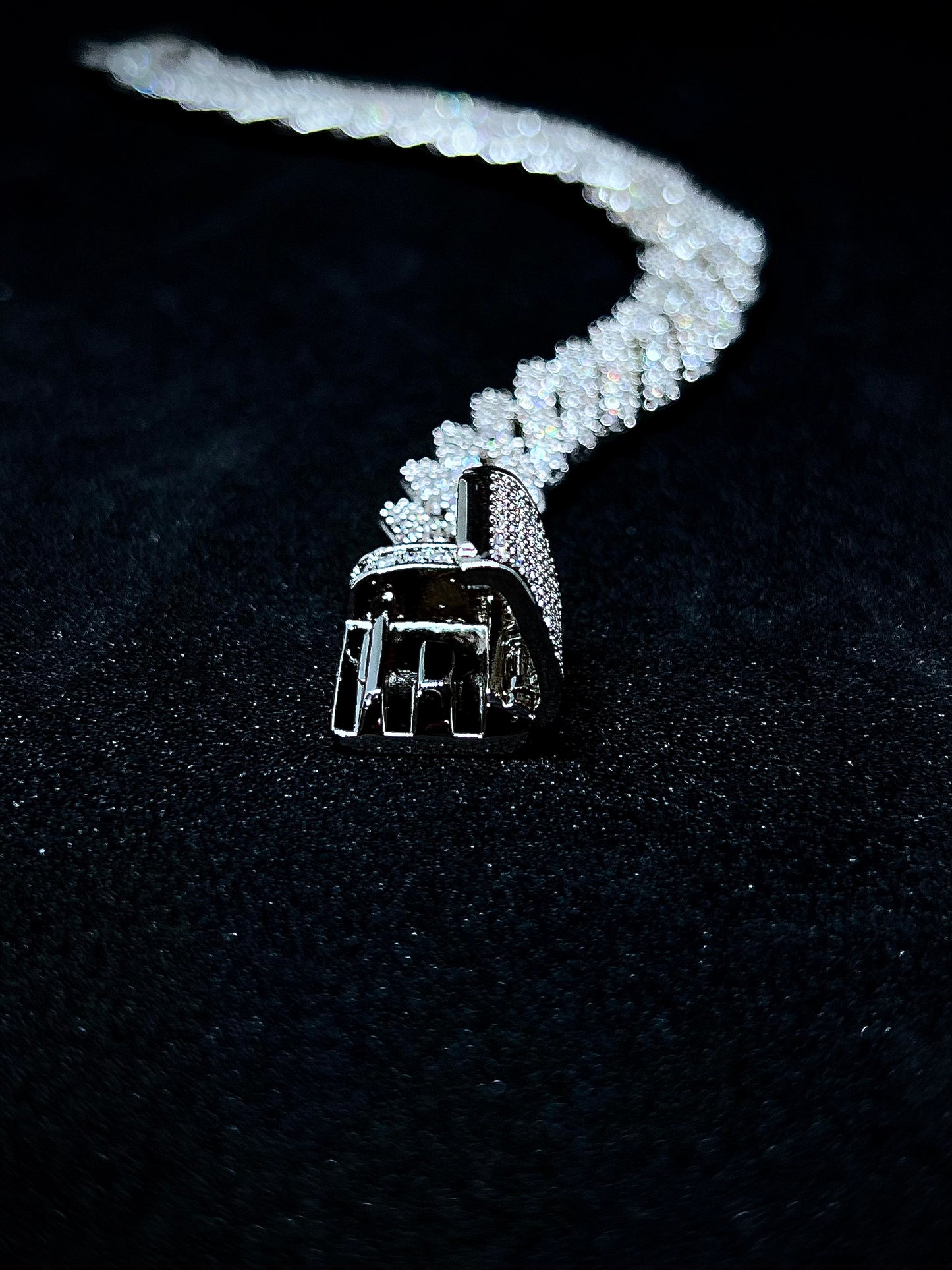 S925 - Prong Cuban Bracelet